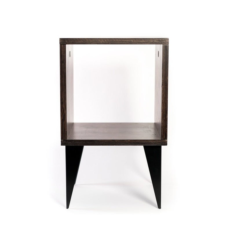Rustic Nightstand with Storage, Wood Bedside Table with Shelf and Metal Legs, Modern Brown End Console, Bedroom Open Furniture