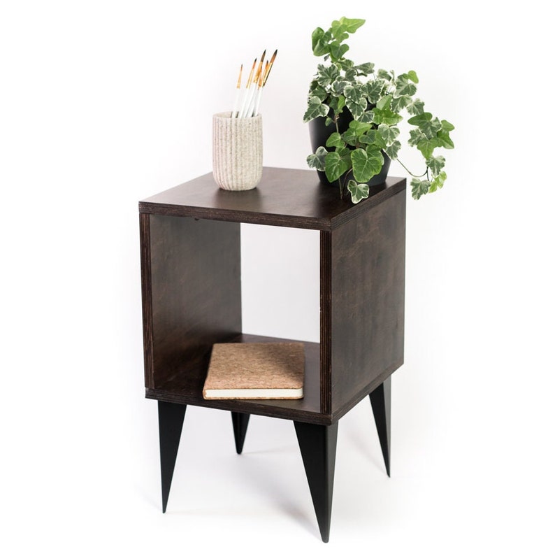 Rustic Nightstand with Storage, Wood Bedside Table with Shelf and Metal Legs, Modern Brown End Console, Bedroom Open Furniture