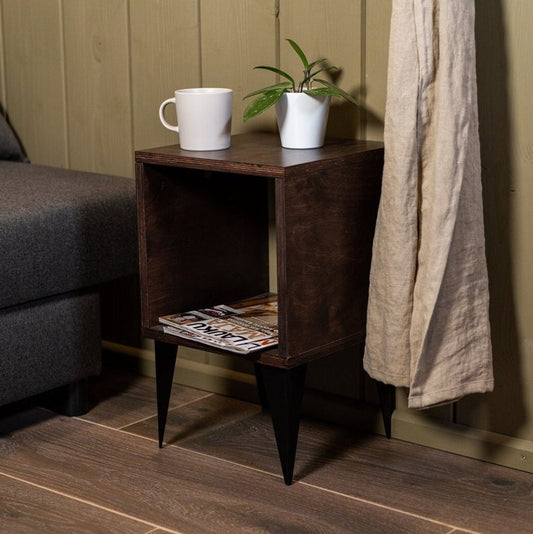 Rustic Nightstand with Storage, Wood Bedside Table with Shelf and Metal Legs, Modern Brown End Console, Bedroom Open Furniture